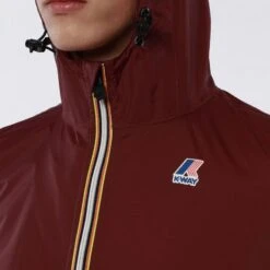 K-WAY Le Vrai 3.0 Claude - Regenjacke Unisex Mit Kapuze -Outdoor Ausrüstungs Geschäft K WAY Le Vrai 30 Claude Regenjacke Unisex mit Kapuze b8