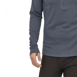 Patagonia Mens Cap MW Zip Neck - Kunstfaser-Funktionswäsche Herren 15 Patagonia Mens Cap MW Zip Neck - Kunstfaser-Funktionswäsche Herren -Outdoor Ausrüstungs Geschäft Patagonia Mens Cap MW Zip Neck Kunstfaser Funktionswaesche Herren b7