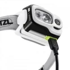 Petzl Swift RL - Aufladbare Performance LED-Stirnlampe, 900 Lumen -Outdoor Ausrüstungs Geschäft Petzl Swift RL aufladbare Performance LED Stirnlampe 900 Lumen b4