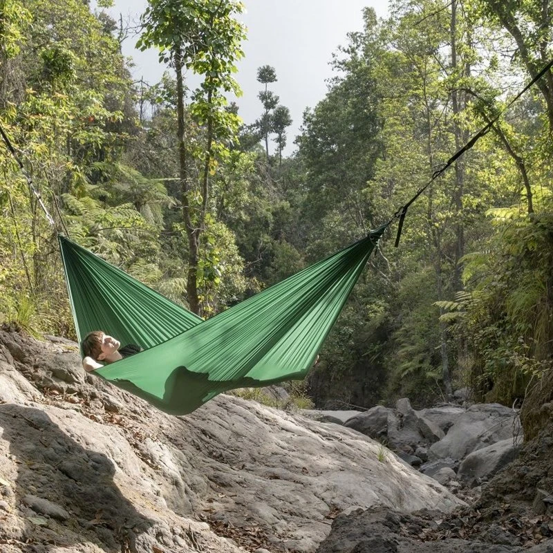 TICKETTOTHEMOON Lightest Hammock - Ultraleicht-Hängematte Mit Wertsachenfach, 320 X 140 Cm 3 TICKETTOTHEMOON Lightest Hammock - Ultraleicht-Hängematte Mit Wertsachenfach, 320 X 140 Cm